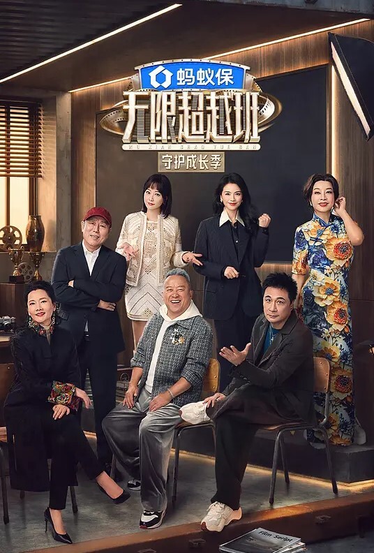 【水果派】欧美佳作：大奶熟女+情趣内衣=实用利器 - 灯塔影院